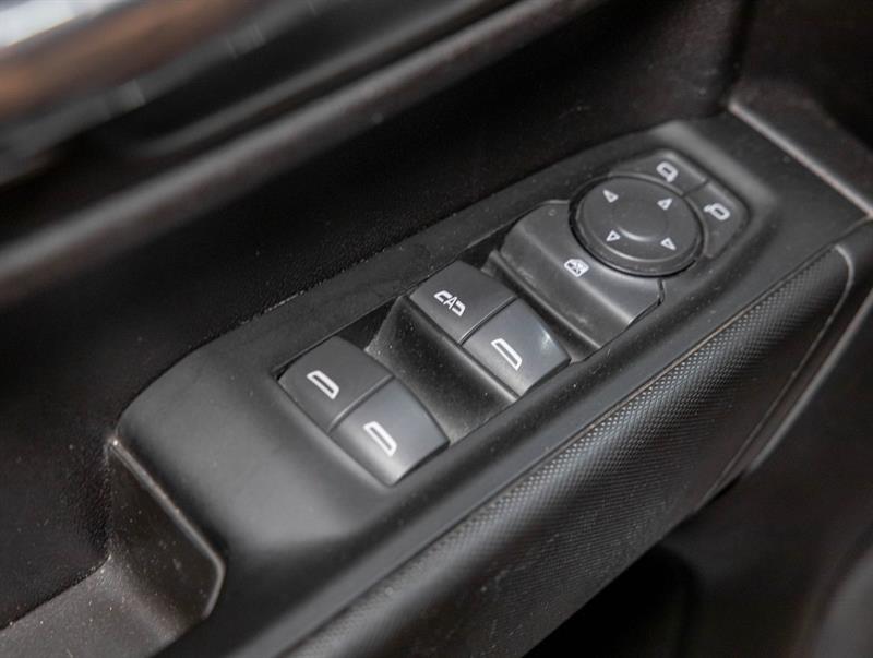 chevrolet Silverado 1500 2024 - 29