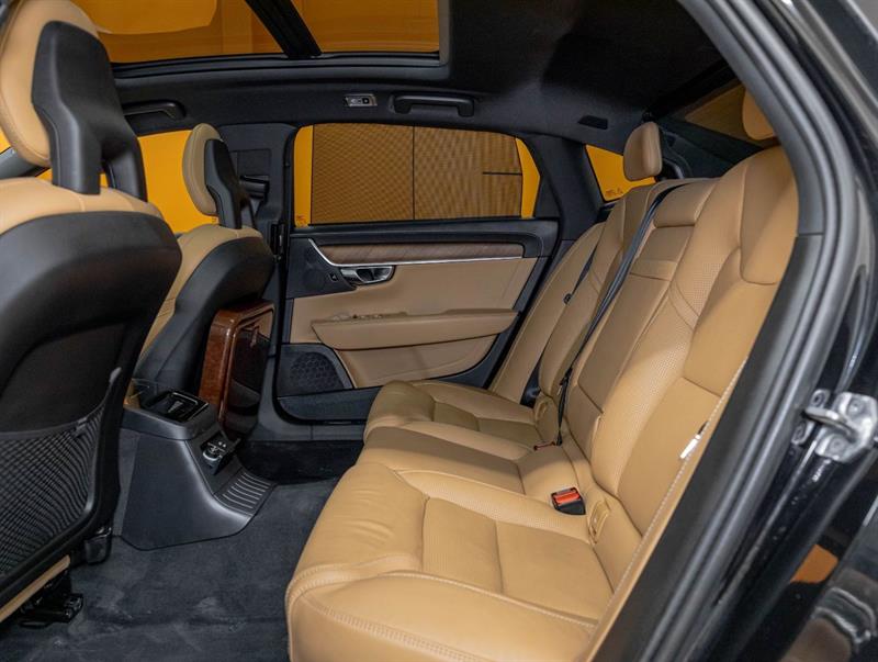 volvo S90 2018 - 26