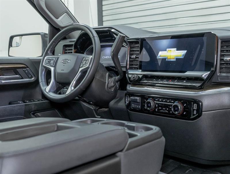 chevrolet Silverado 1500 2024 - 20