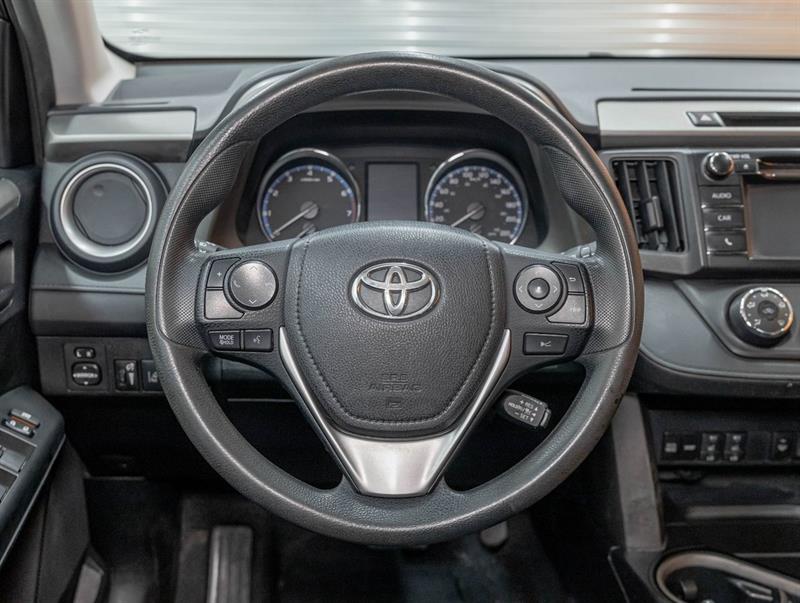 toyota RAV4 2017 - 11