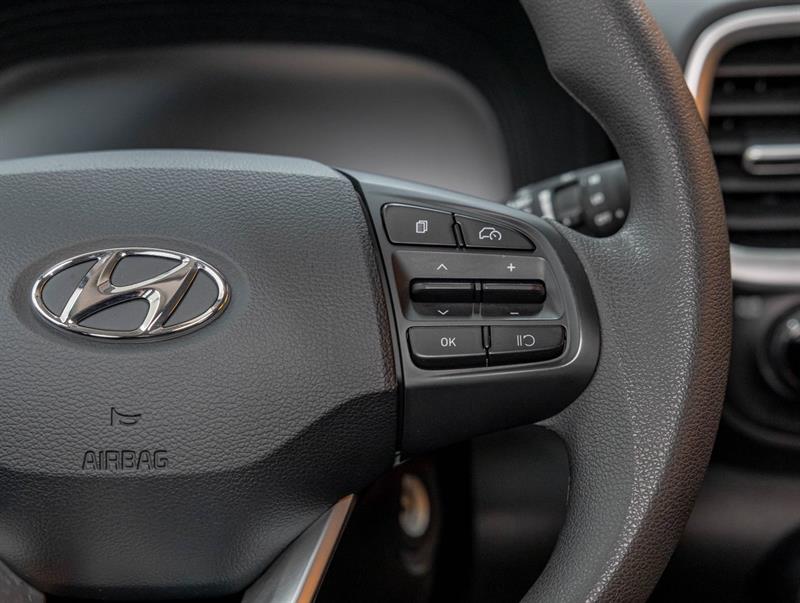 hyundai Venue 2023 - 22