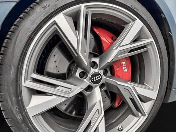 audi RS 6 Avant 2023 - 10