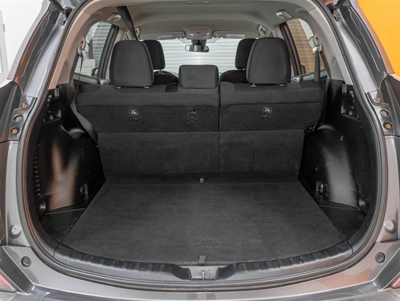 toyota RAV4 2017 - 24