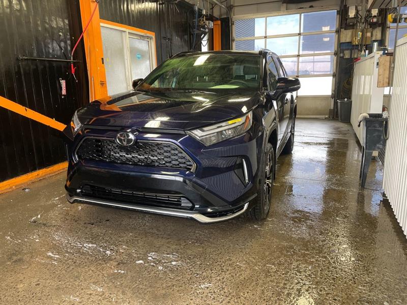 toyota RAV4 Plug-In Hybrid 2025