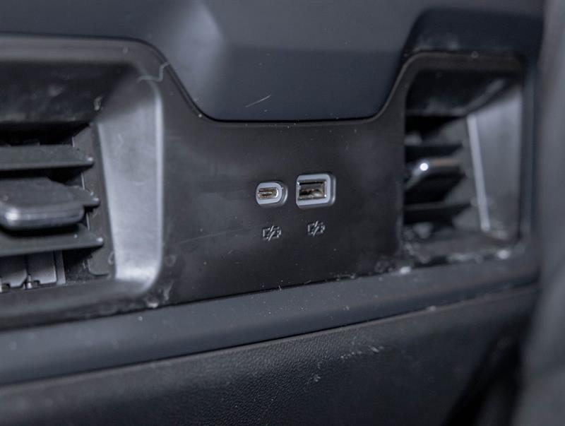 chevrolet Silverado 1500 2023 - 30