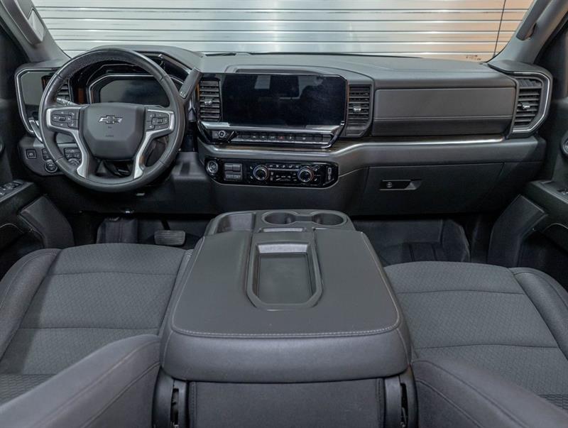chevrolet Silverado 1500 2024 - 11