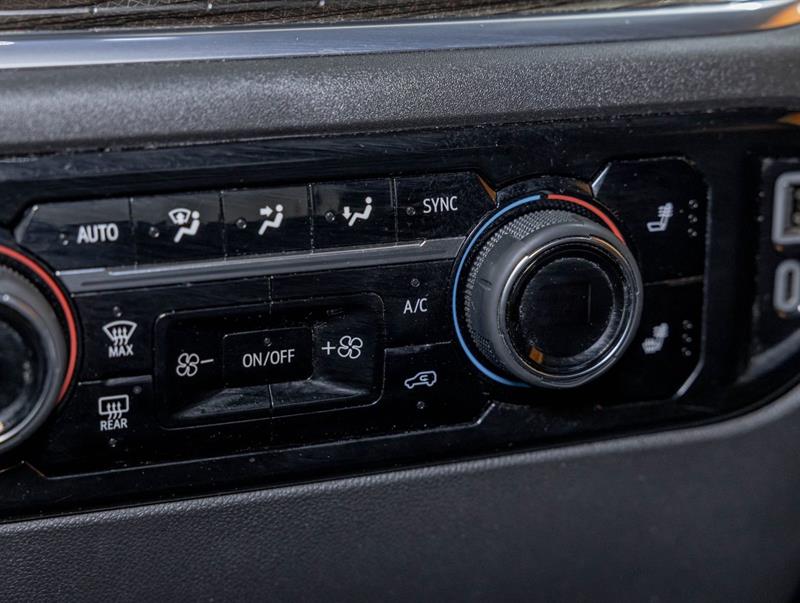 chevrolet Silverado 1500 2024 - 24