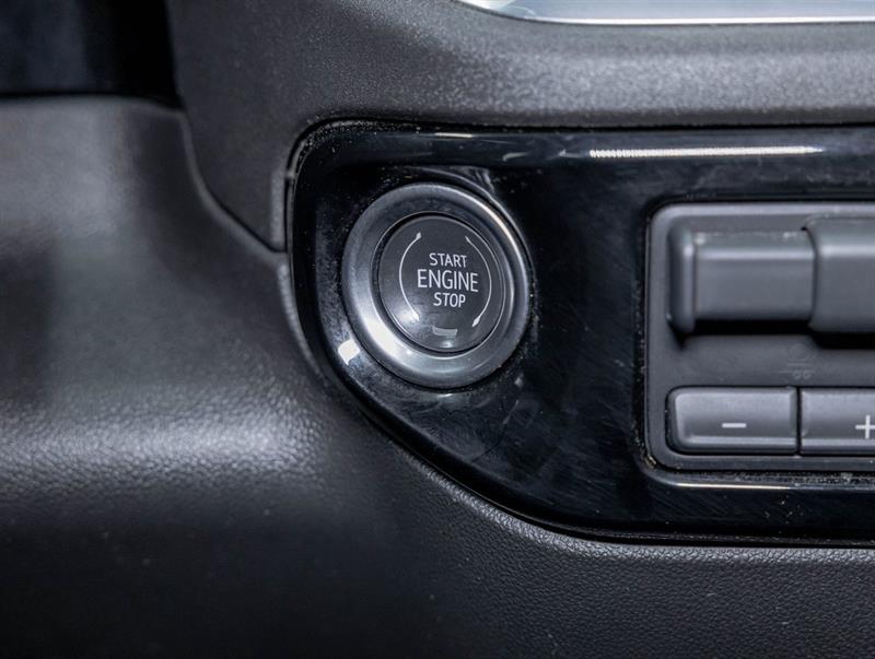 chevrolet Silverado 1500 2024 - 30