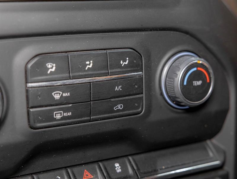 chevrolet Silverado 1500 2024 - 16