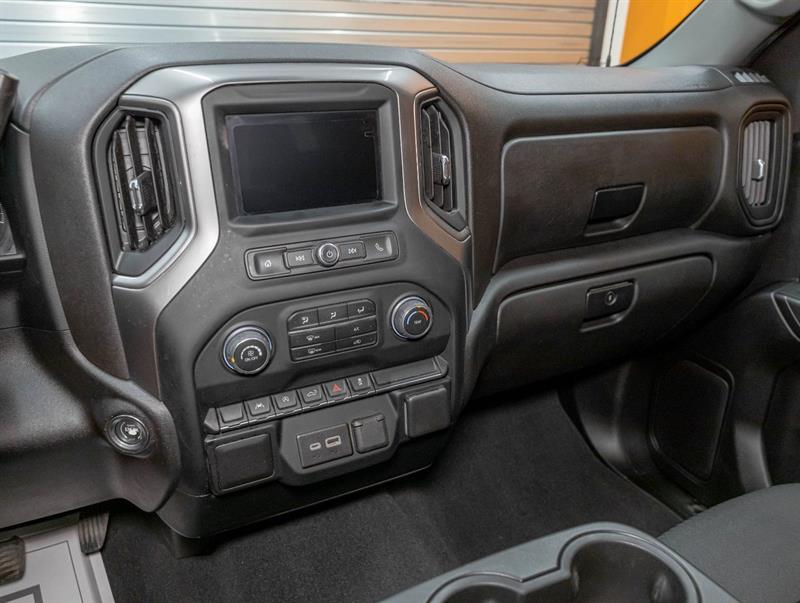 chevrolet Silverado 1500 2024 - 22