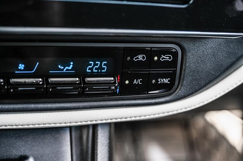 toyota Corolla iM 2017 - 11