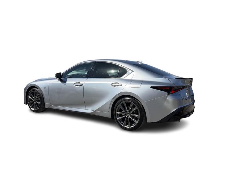 lexus IS 300 2021 - 9
