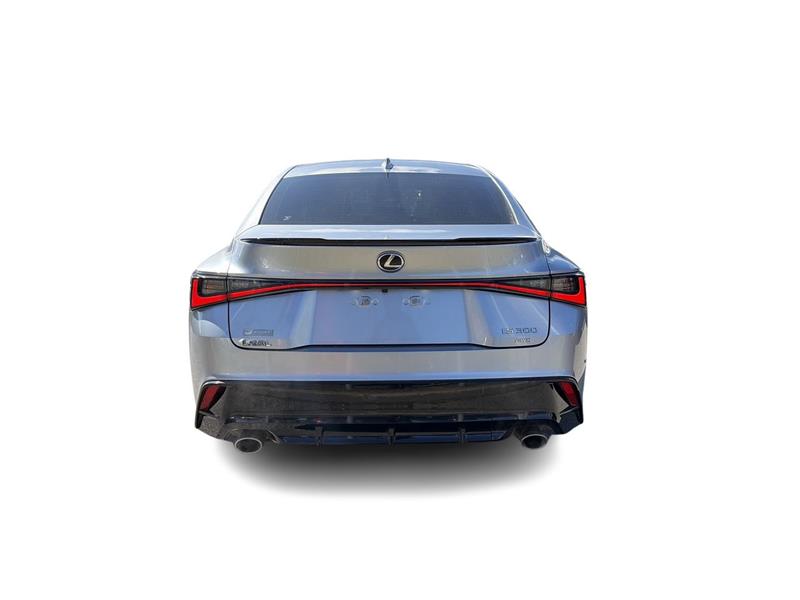 lexus IS 300 2021 - 12