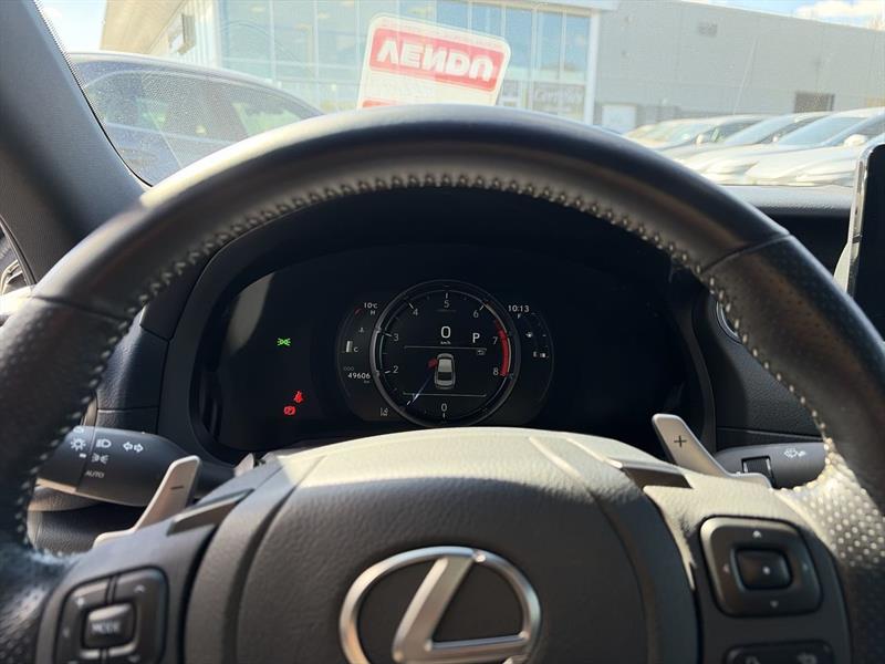 lexus IS 300 2021 - 23