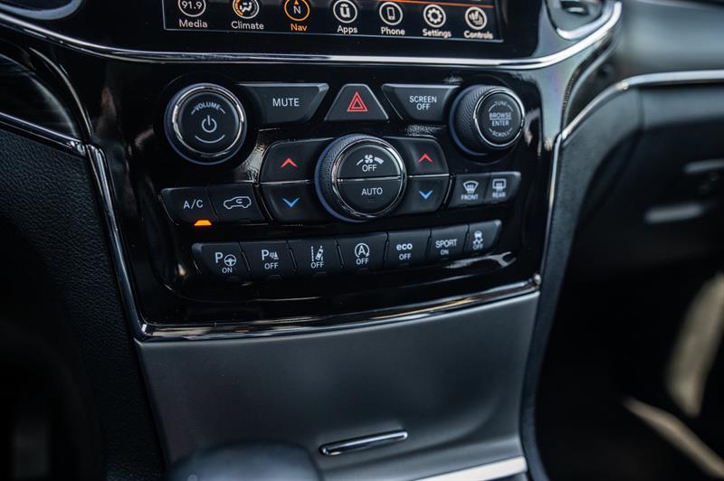 jeep Grand Cherokee 2021 - 28