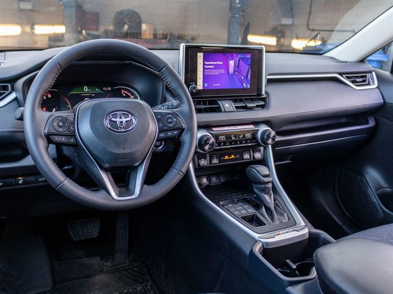 toyota RAV4 2025 - 8