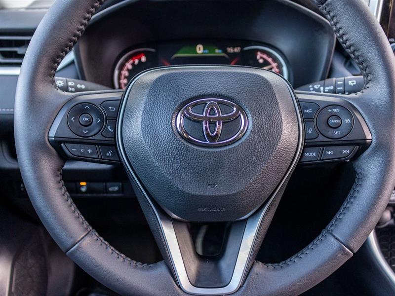 toyota RAV4 2025 - 11