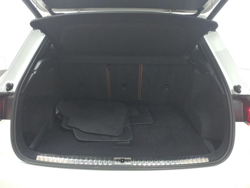 audi Q3 2021 - 8