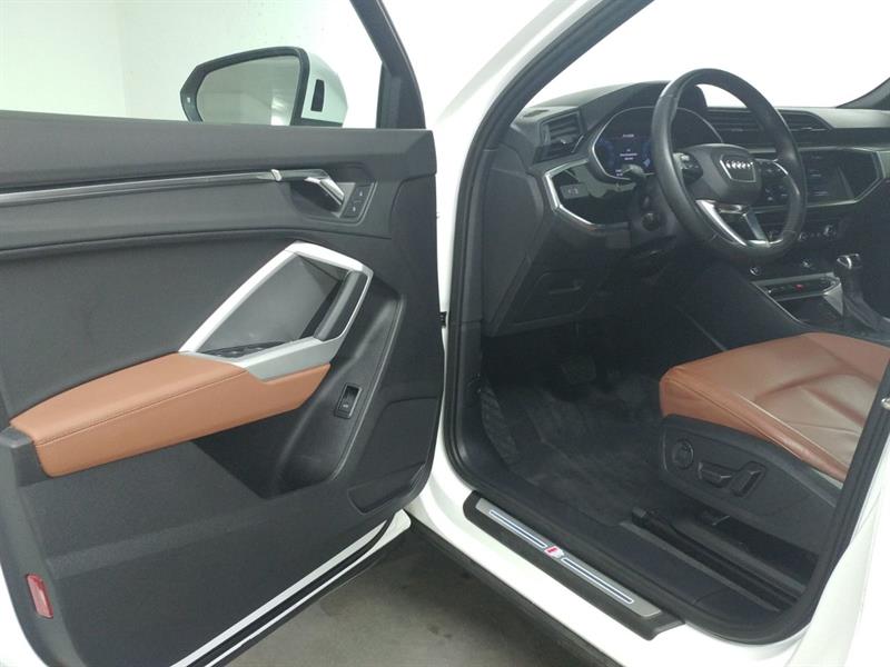 audi Q3 2021 - 11