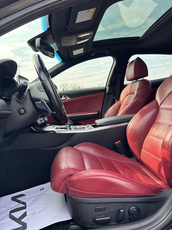 kia Stinger 2021 - 10