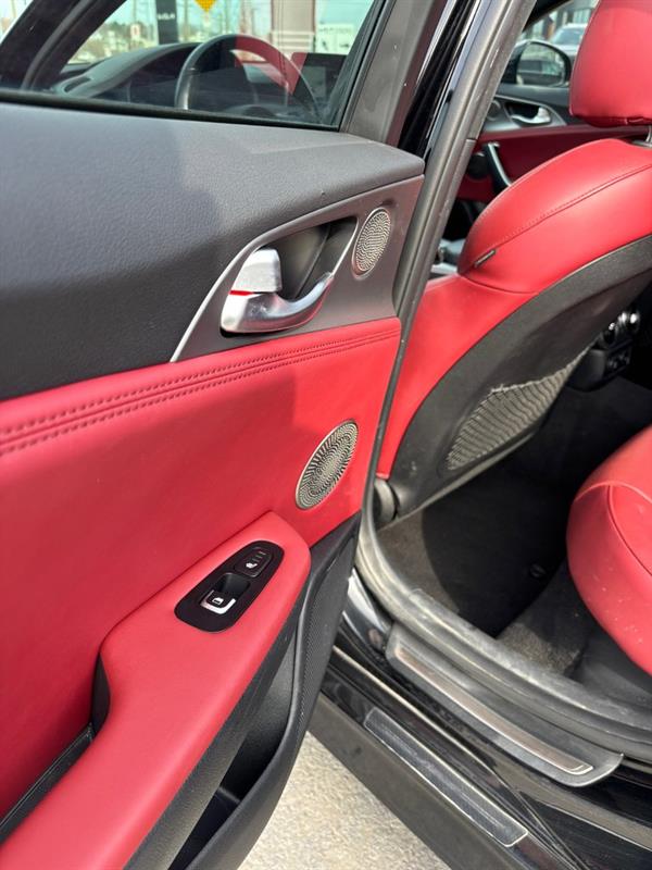 kia Stinger 2021 - 27