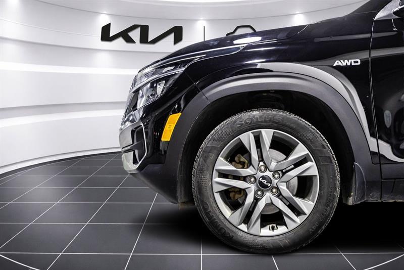 2022 Kia Seltos - Image 13