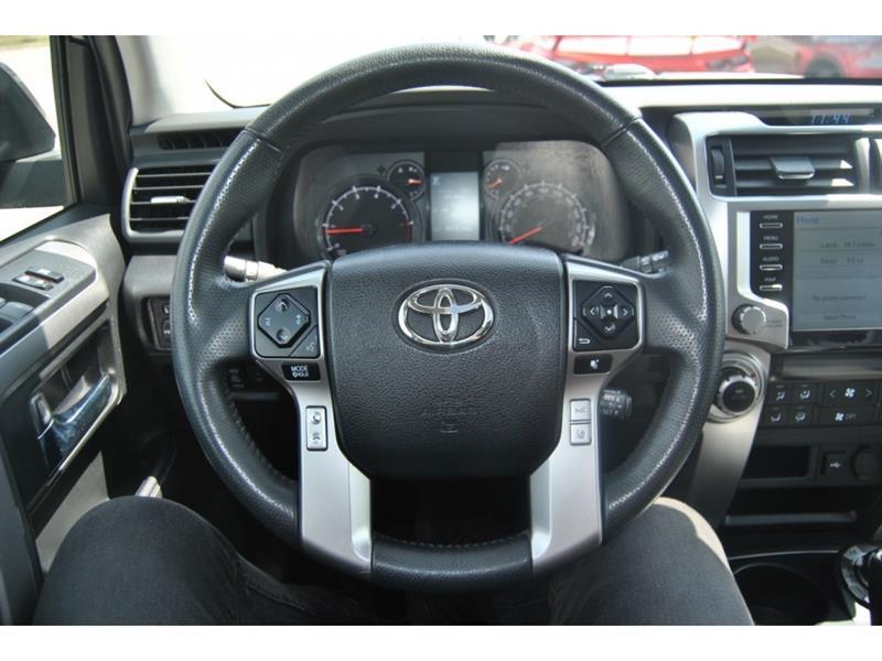 2022 Toyota 4Runner - Image 15