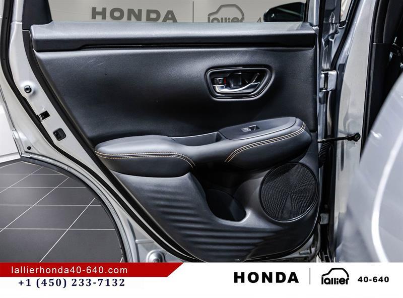 2025 Honda HR-V - Image 12