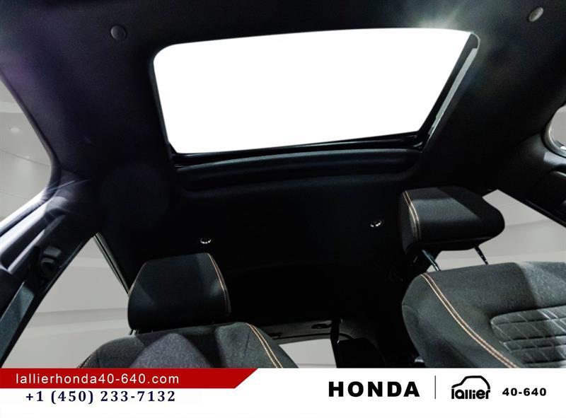 2025 Honda HR-V - Image 18