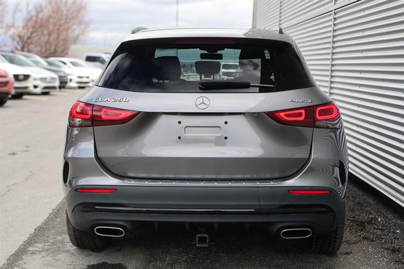 mercedes-benz GLA 2021 - 10