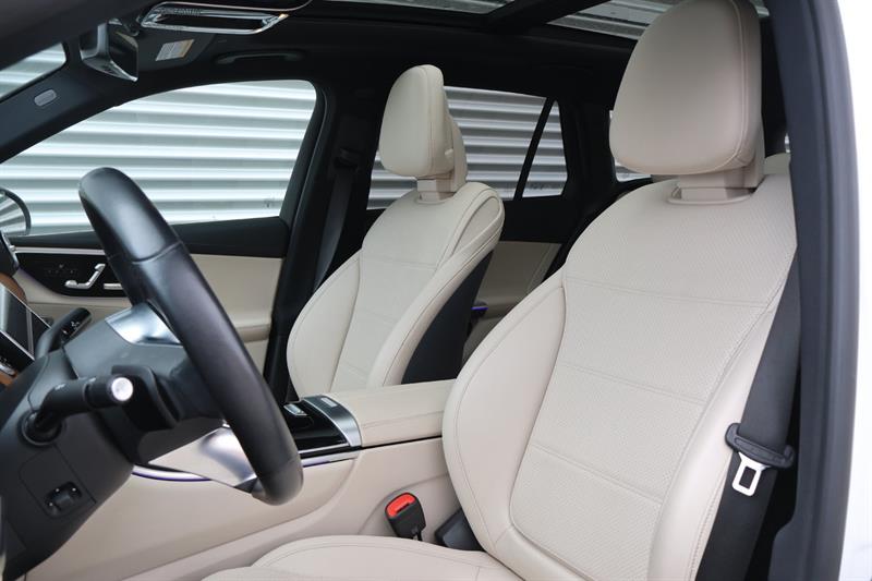 mercedes-benz GLC 2023 - 3