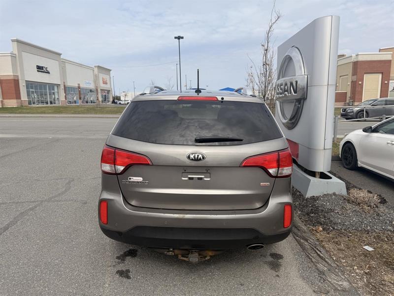 kia Sorento 2015 - 6