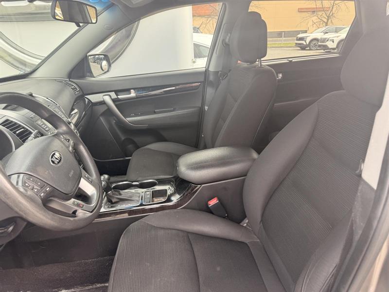 kia Sorento 2015 - 8