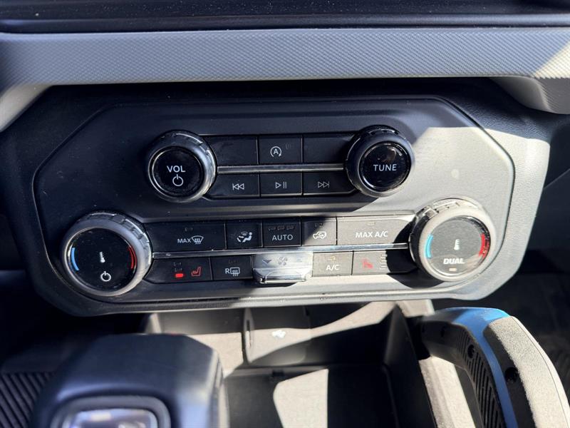 ford Bronco 2022 - 26