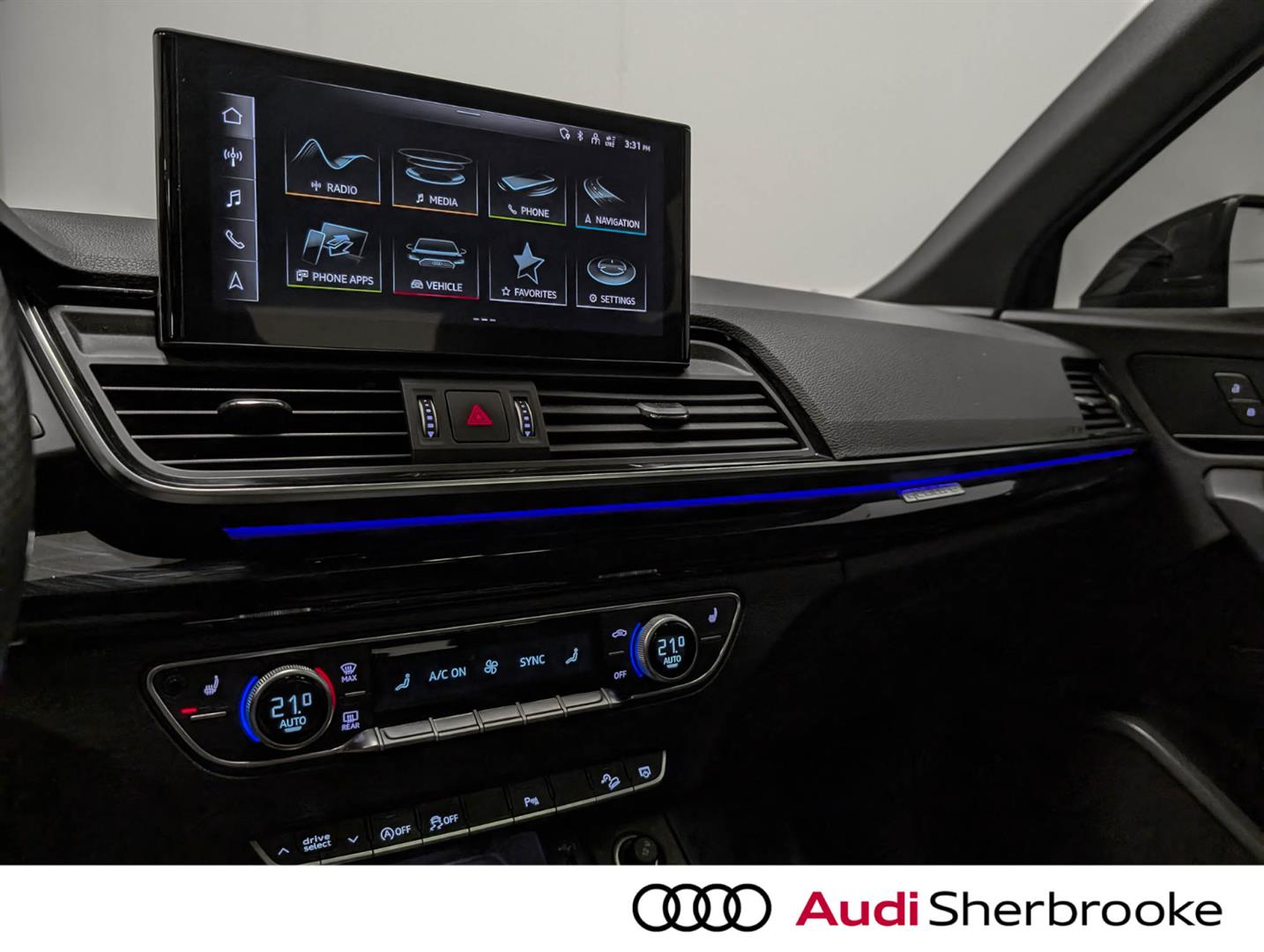 audi Q5 2022 - 16