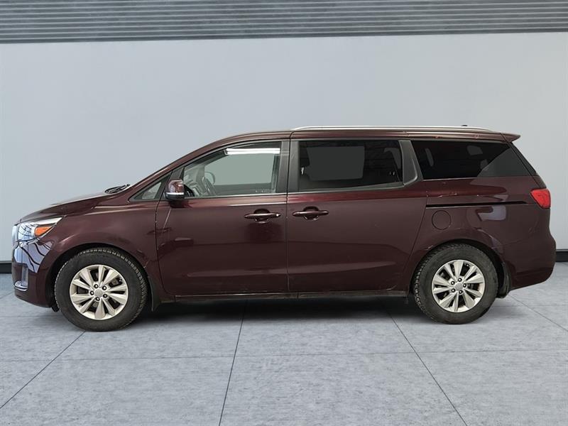 kia Sedona LX 2017 - 5