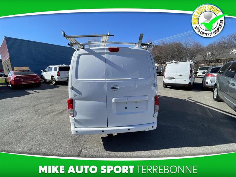nissan NV200 2016 - 3