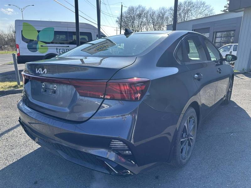 kia Forte 2024 - 5