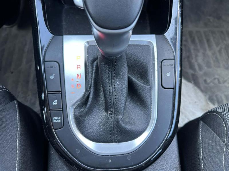 kia Forte 2024 - 21