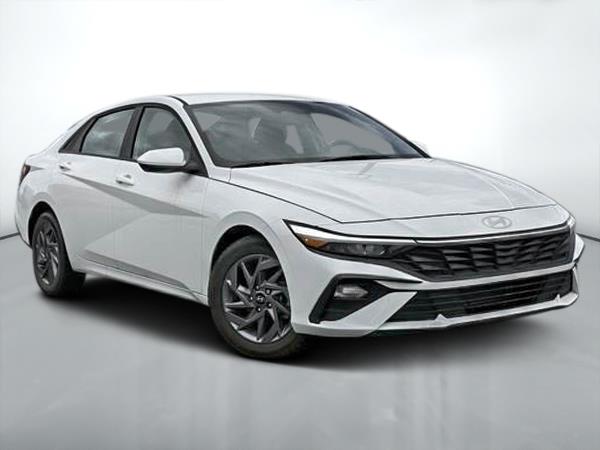 hyundai Elantra 2025
