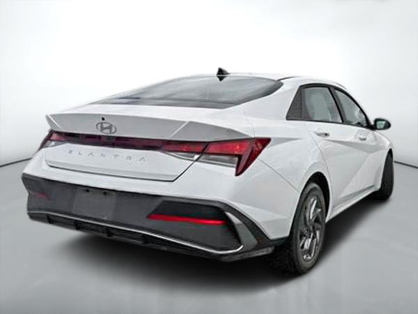 hyundai Elantra 2025 - 3