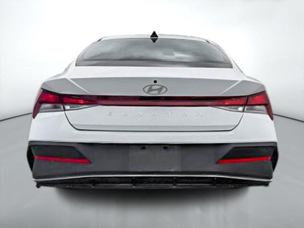 hyundai Elantra 2025 - 4
