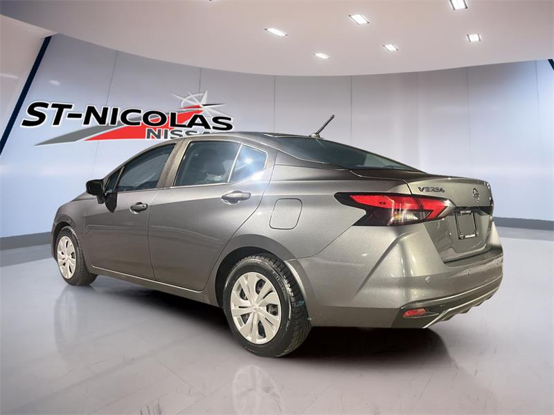 nissan Versa 2021 - 3