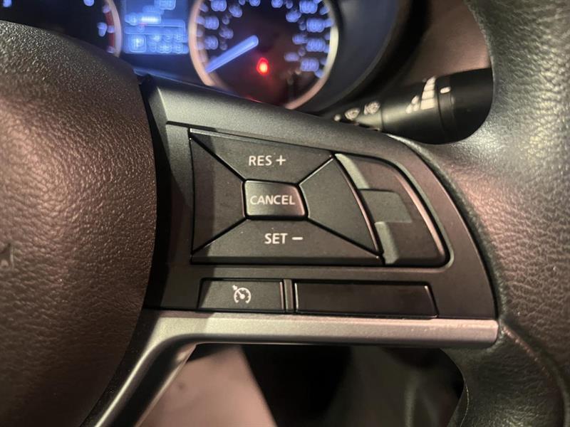 nissan Versa 2021 - 12