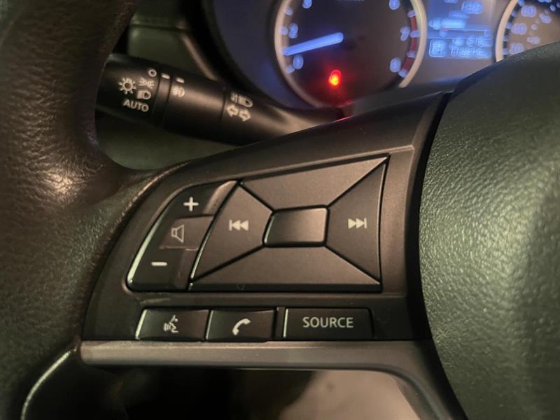 nissan Versa 2021 - 13