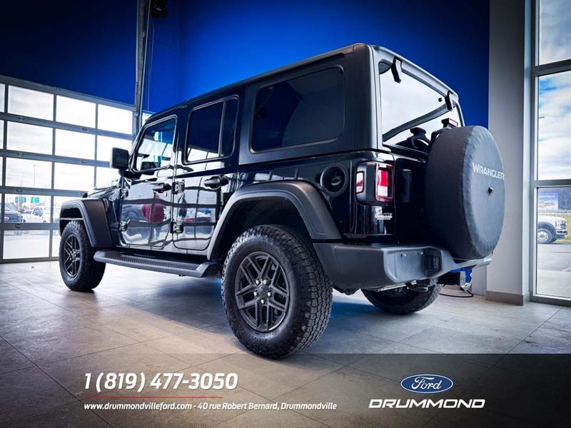 jeep Wrangler 2024 - 4