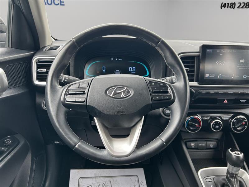 hyundai Venue 2023 - 16