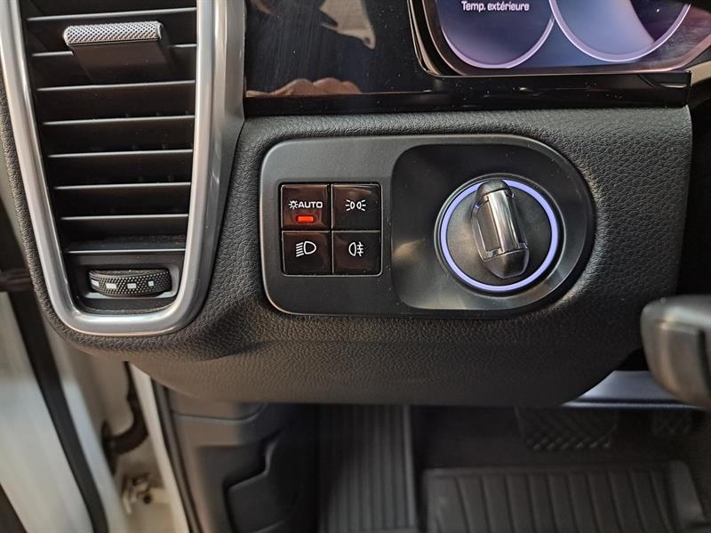 porsche Cayenne 2019 - 11