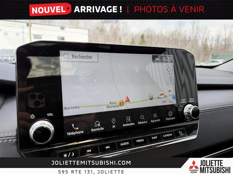 mitsubishi Outlander 2022 - 14