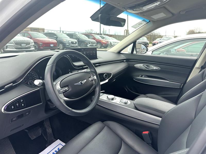 genesis GV70 2022 - 12